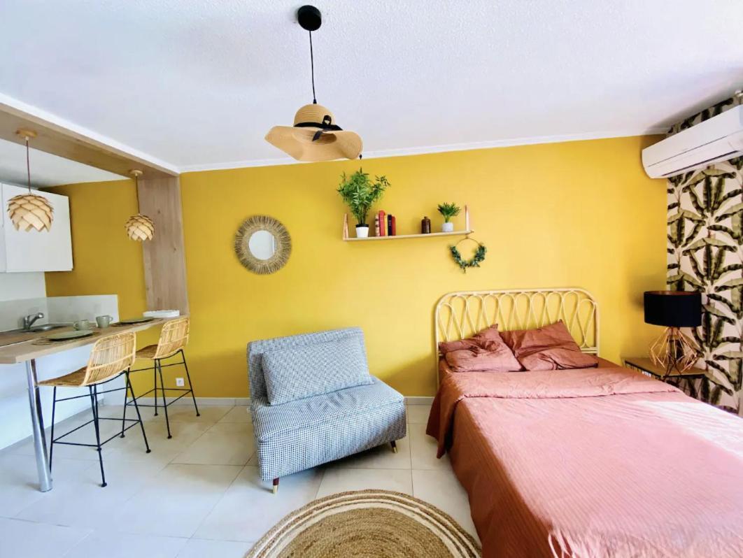 Studio Terrasse & Parking Gratuit En Residence Ним Экстерьер фото